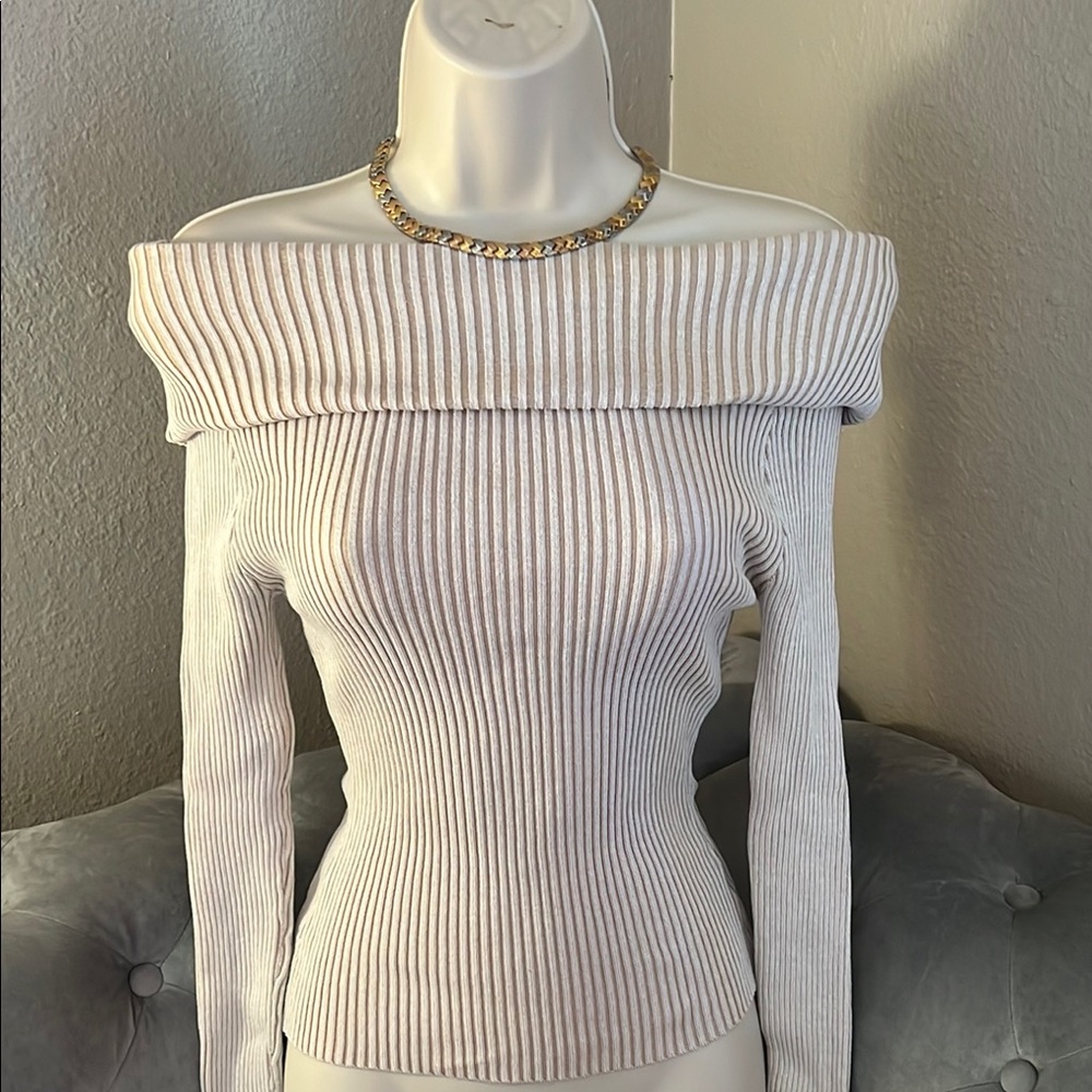 Off-Shoulder Ribbed Sweater - image 5